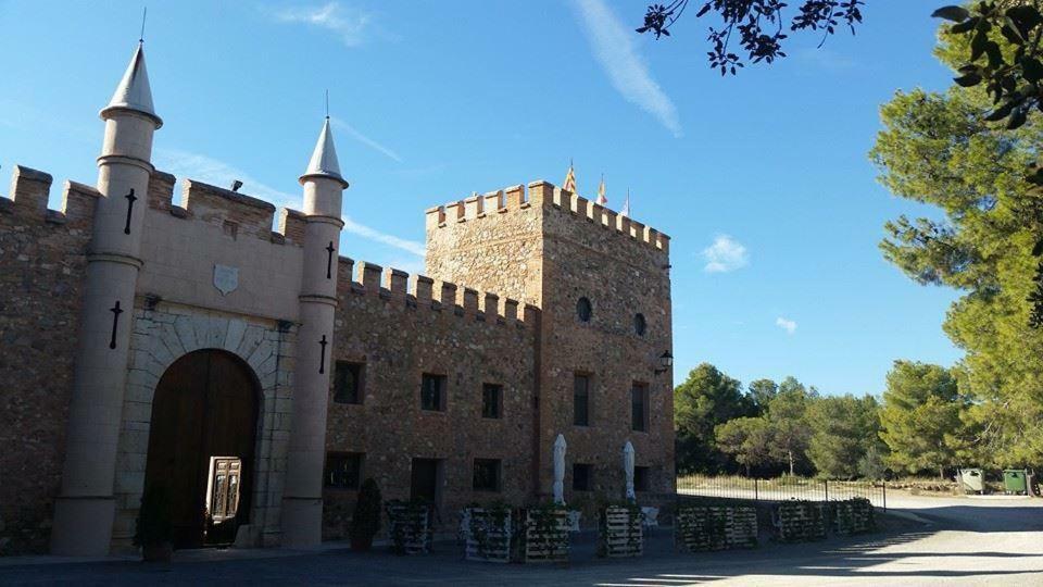 Castillo Con Piscina En Plena Sierra Calderona เซกอร์เบ ภายนอก รูปภาพ
