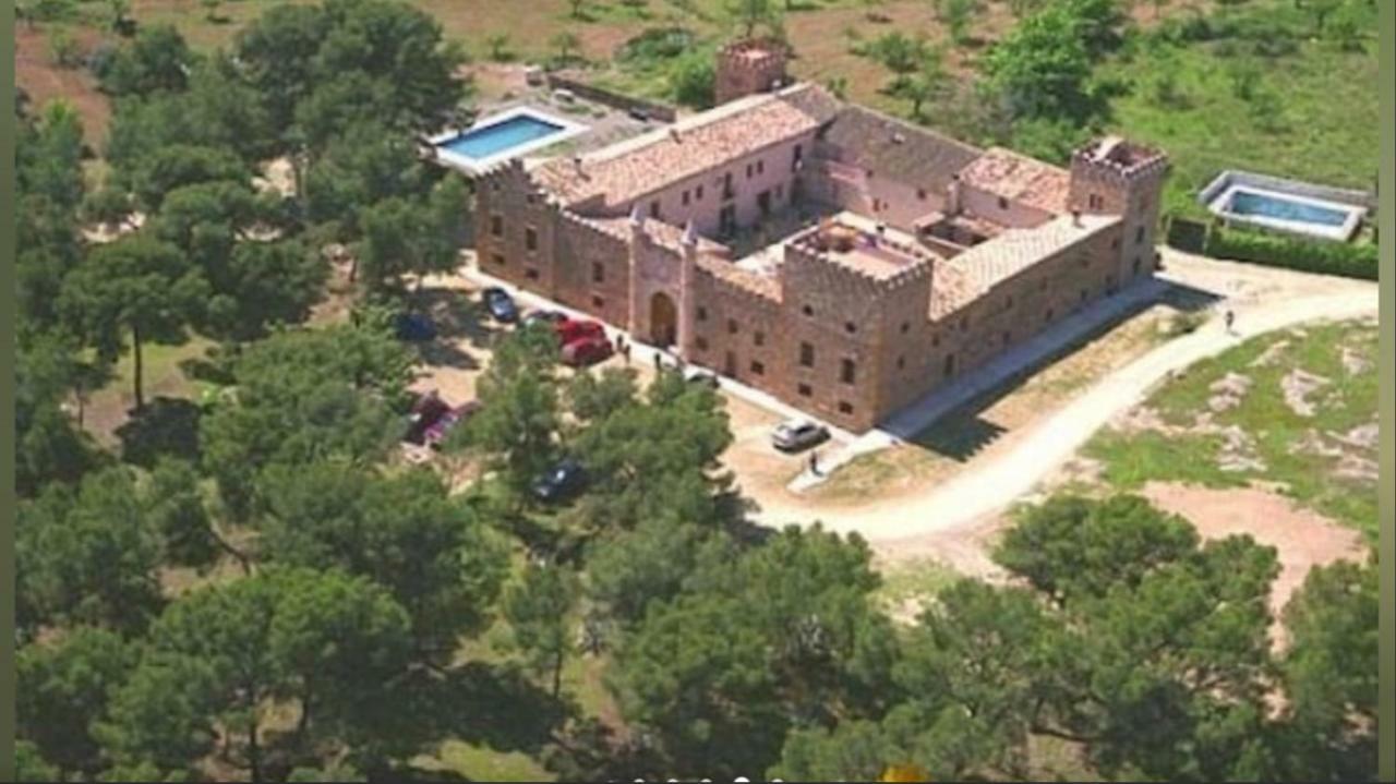 Castillo Con Piscina En Plena Sierra Calderona เซกอร์เบ ภายนอก รูปภาพ